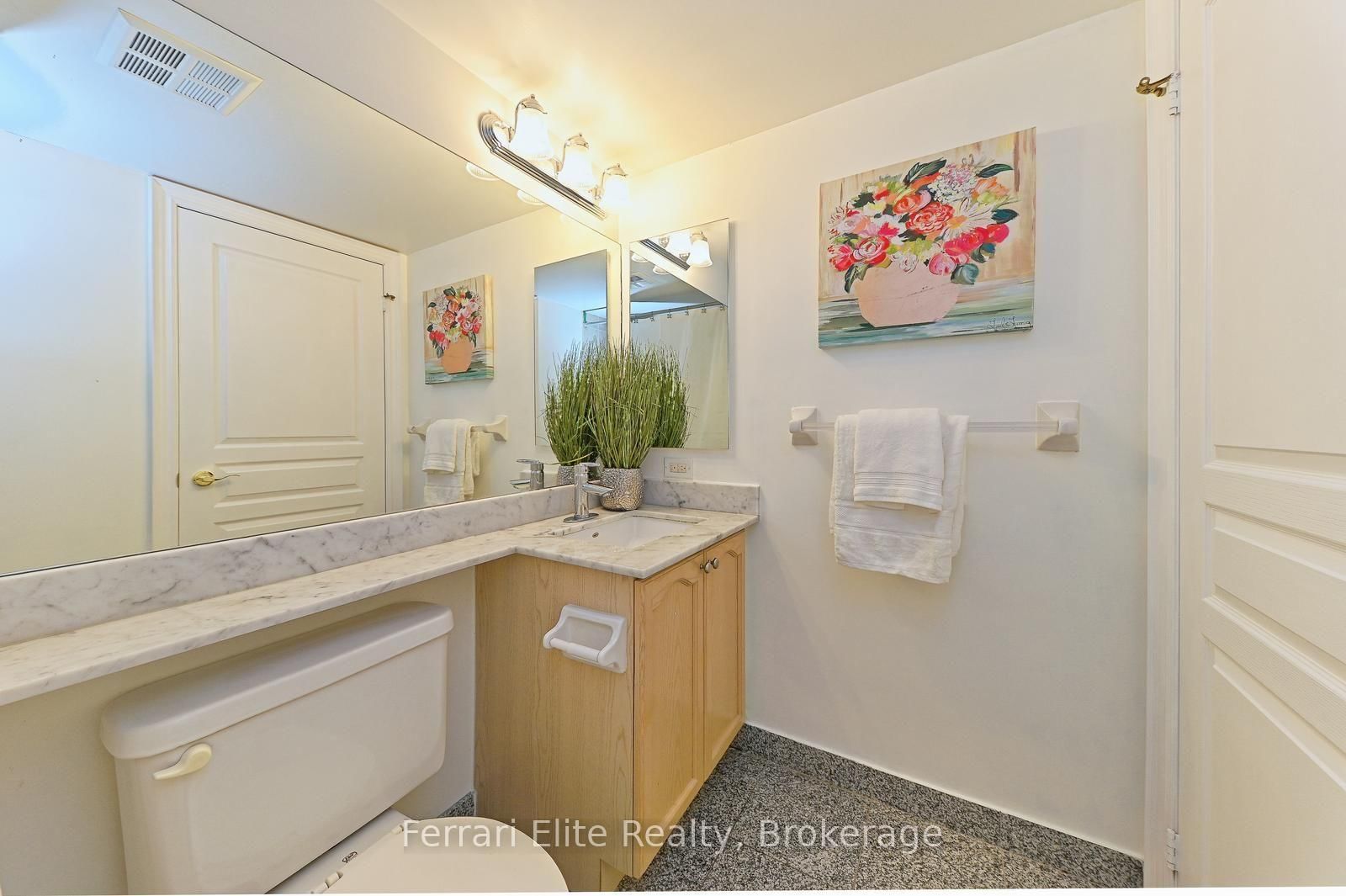 10 Northtown Way • #405 • Toronto, ON photo 10