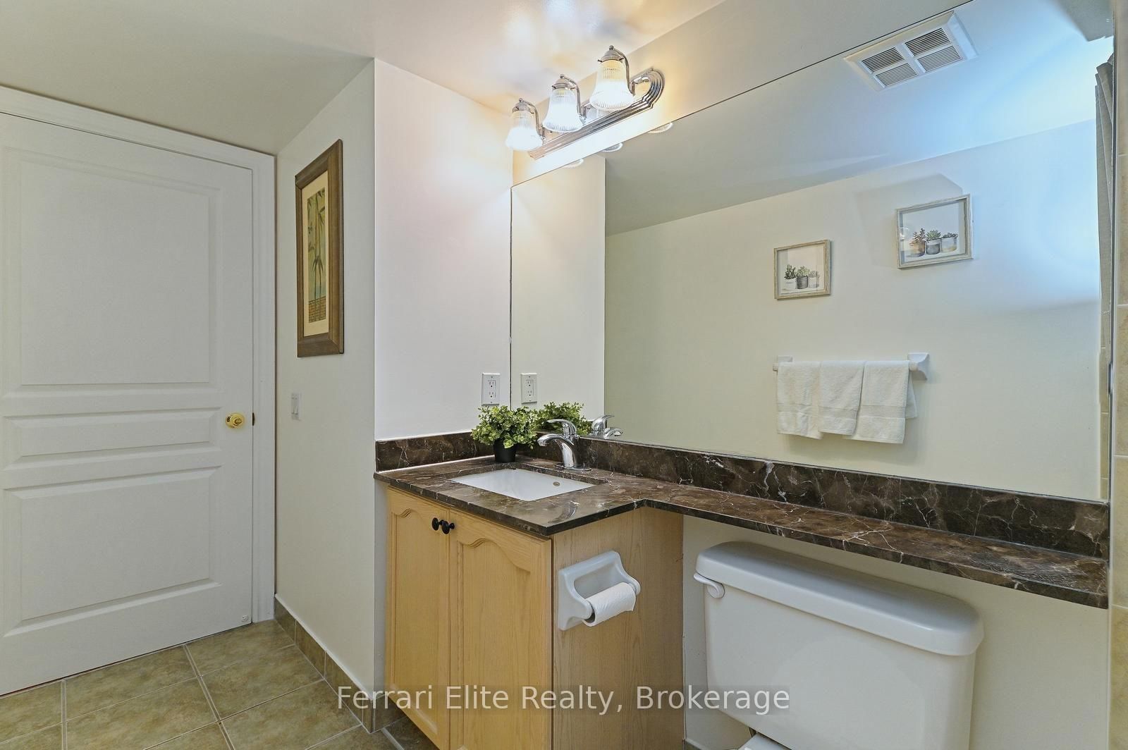 10 Northtown Way • #405 • Toronto, ON photo 12