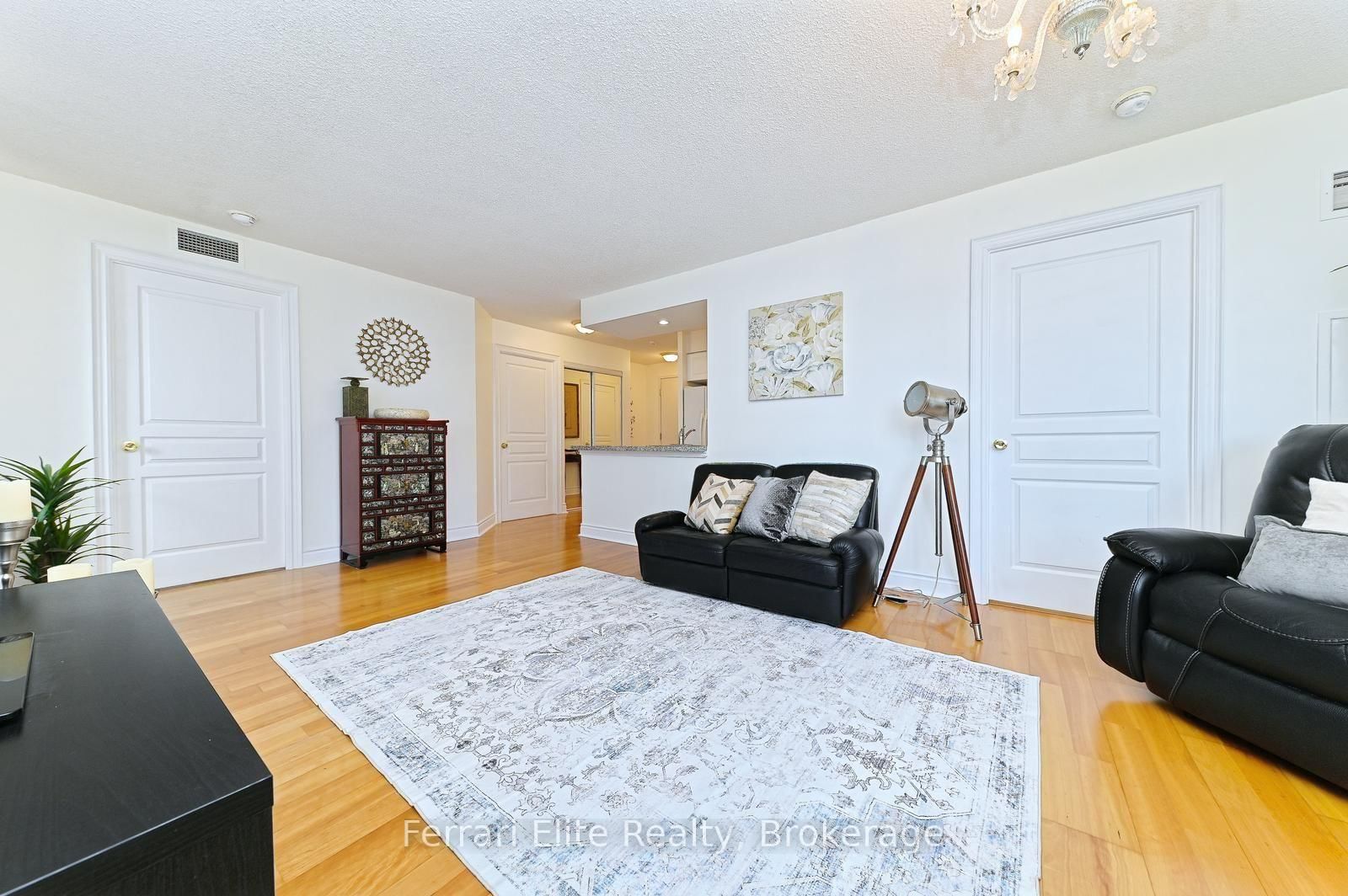 10 Northtown Way • #405 • Toronto, ON photo 19