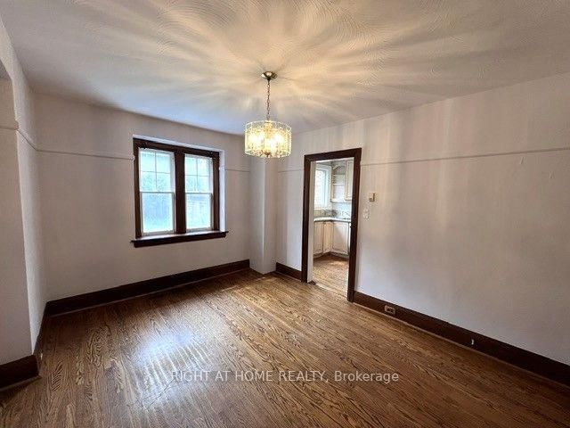 77 St Germain Avenue • Toronto, ON photo 12