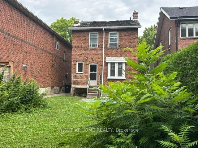 77 St Germain Avenue • Toronto, ON photo 26