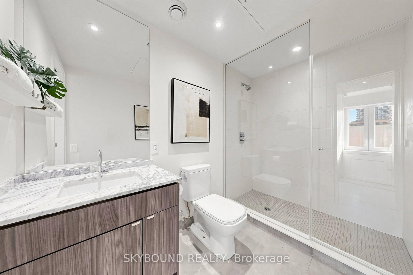60 Colborne Street • #907 • Toronto, ON photo 24