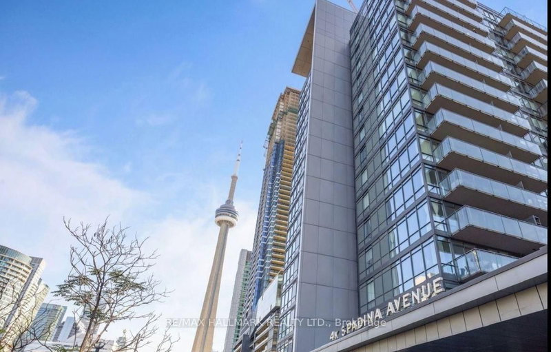301 - 4K Spadina Avenue