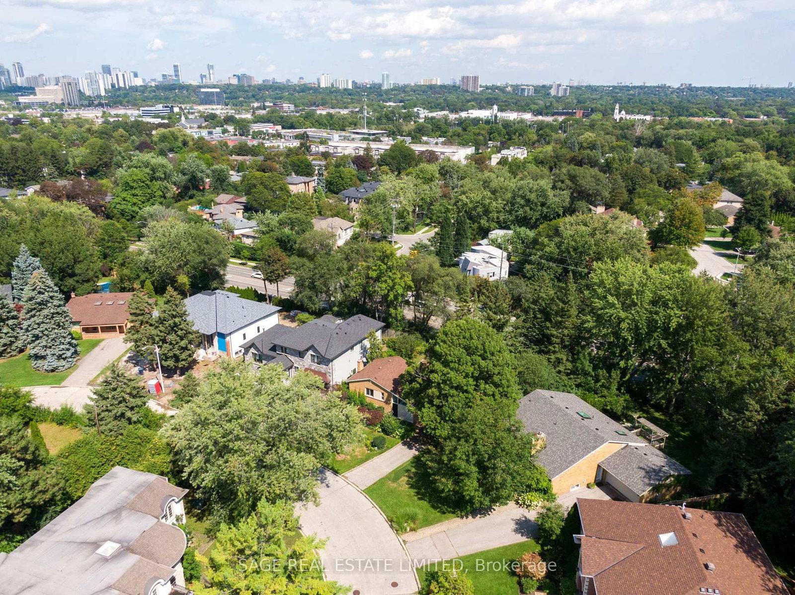 56 Grangemill Crescent • Toronto, ON photo 2