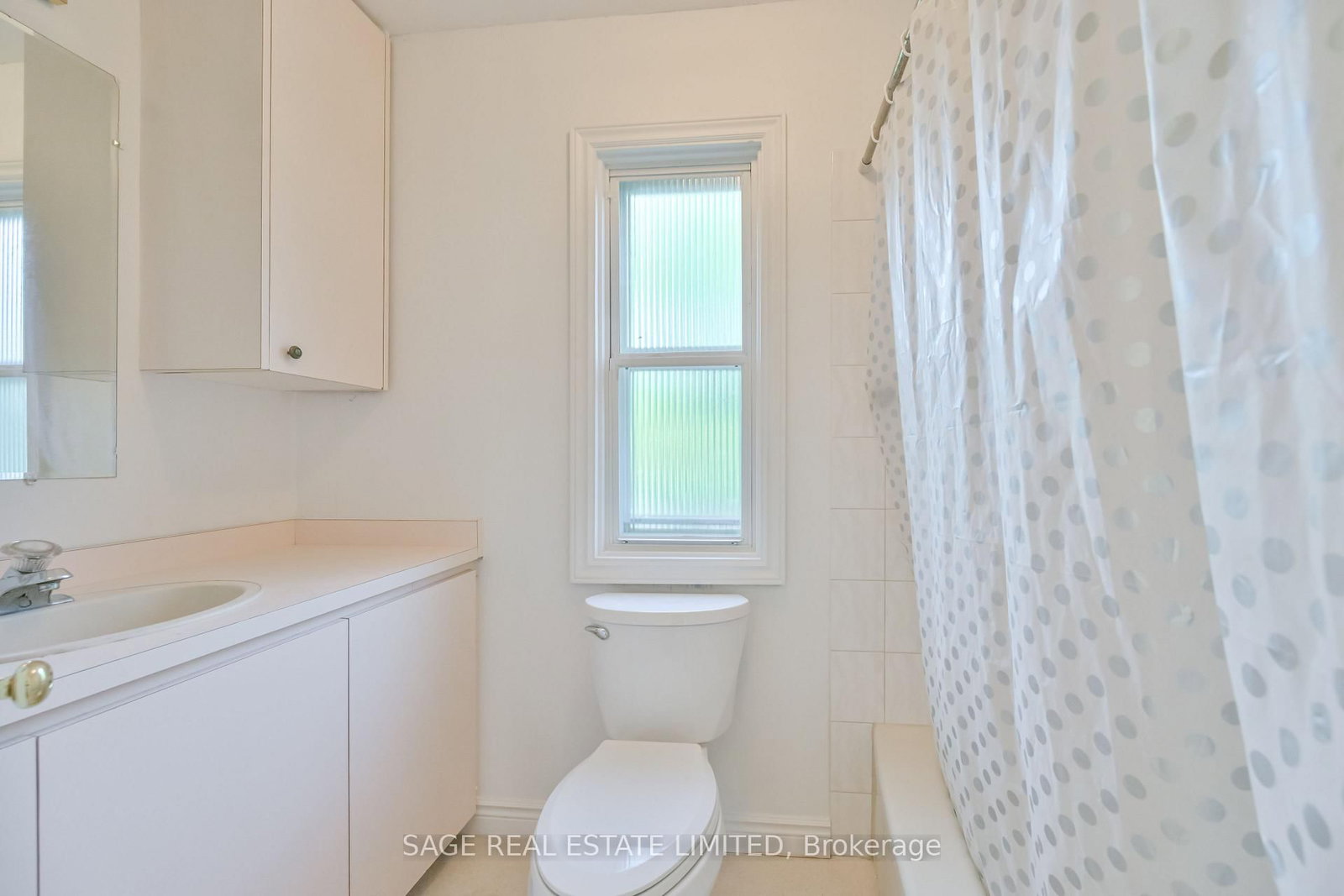 56 Grangemill Crescent • Toronto, ON photo 33