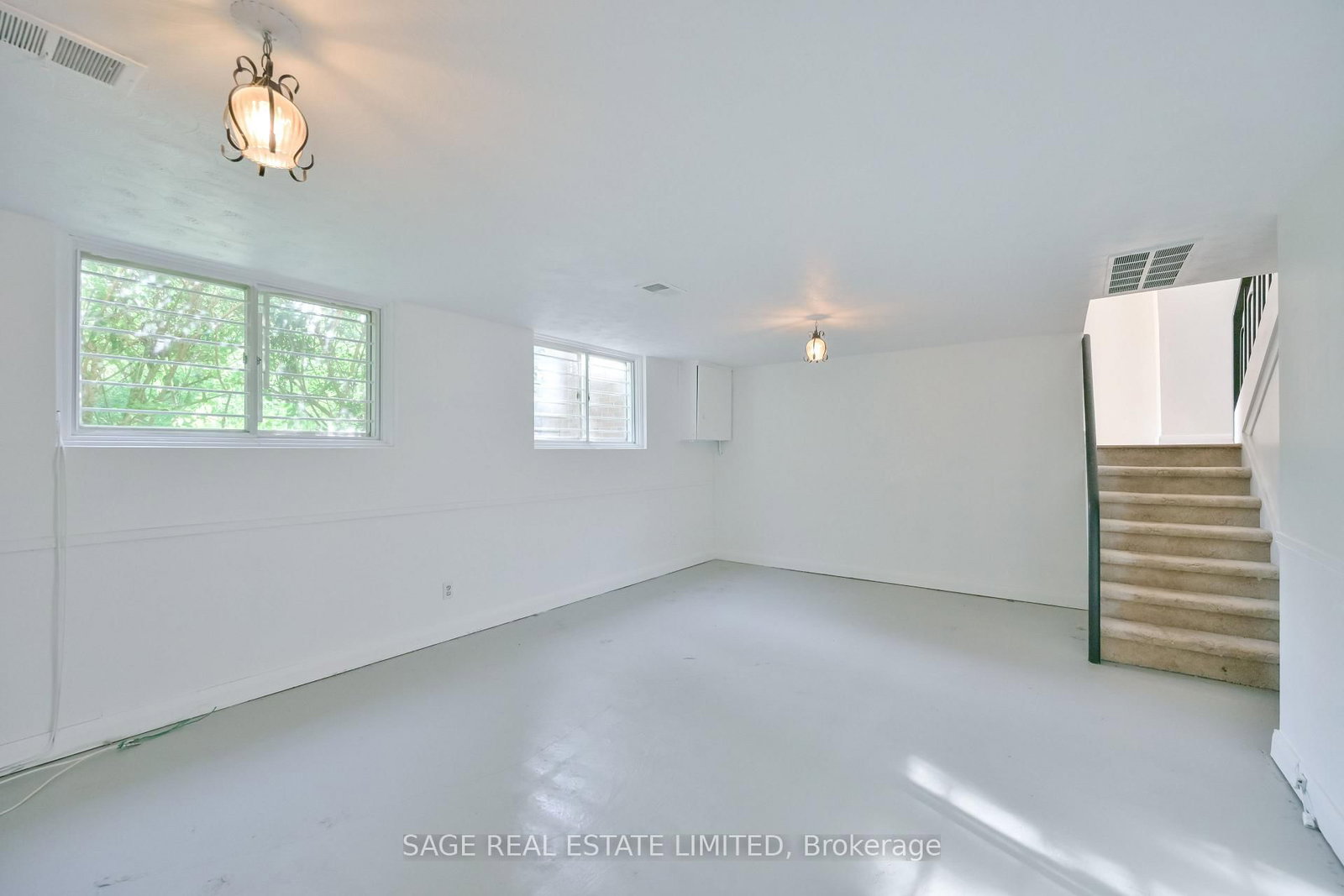 56 Grangemill Crescent • Toronto, ON photo 35