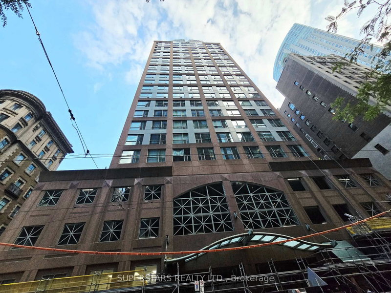 1712 - 7 King Street E