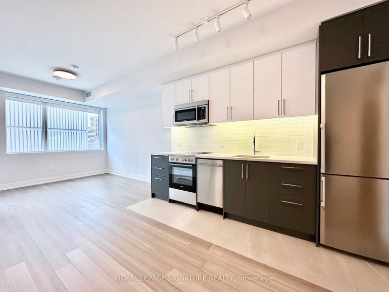 604 - 664 Spadina Avenue