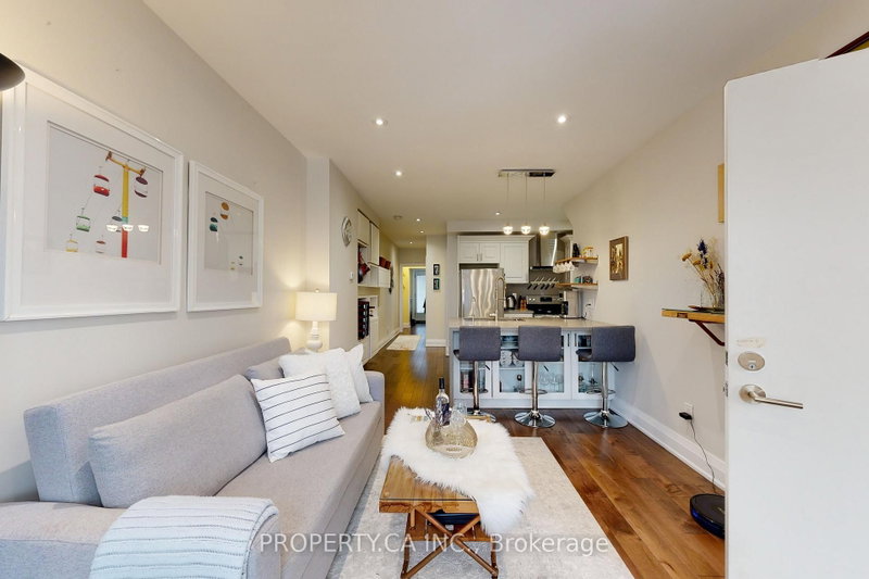 Main - 635 Christie Street