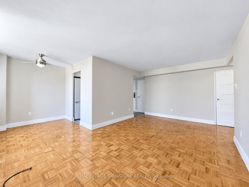 1102 - 55 Isabella Street