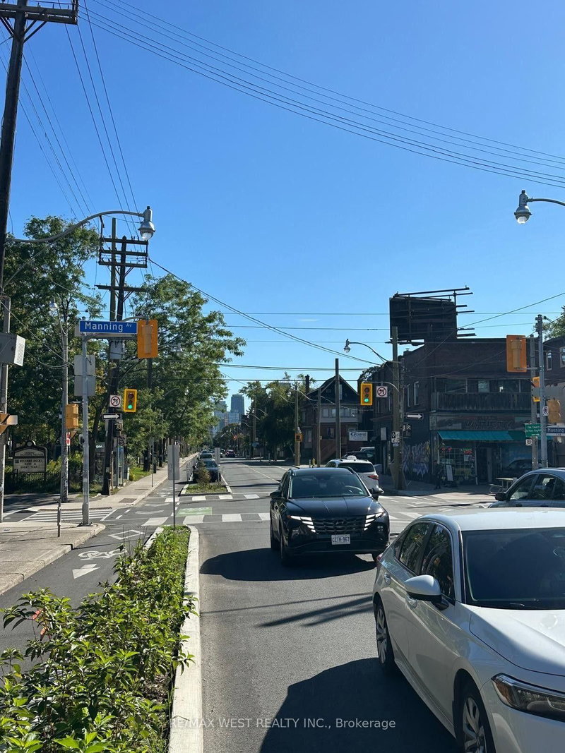 Second Floor Apt #1 - 290 Harbord Street