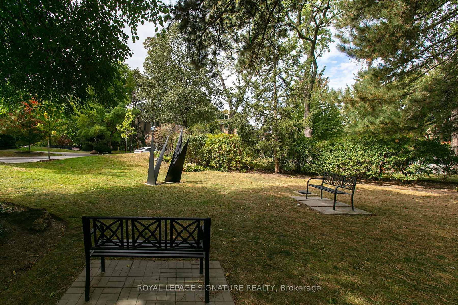 401-9 Deer Park Cres, Toronto, view 13