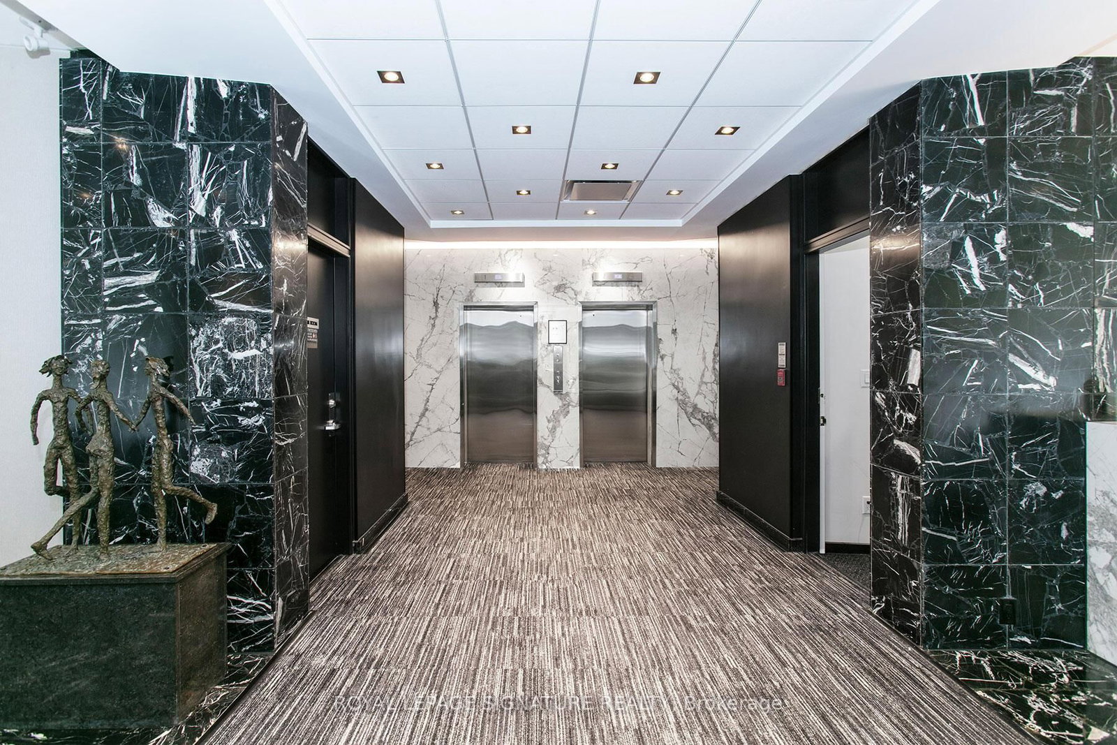 401-9 Deer Park Cres, Toronto, view 15