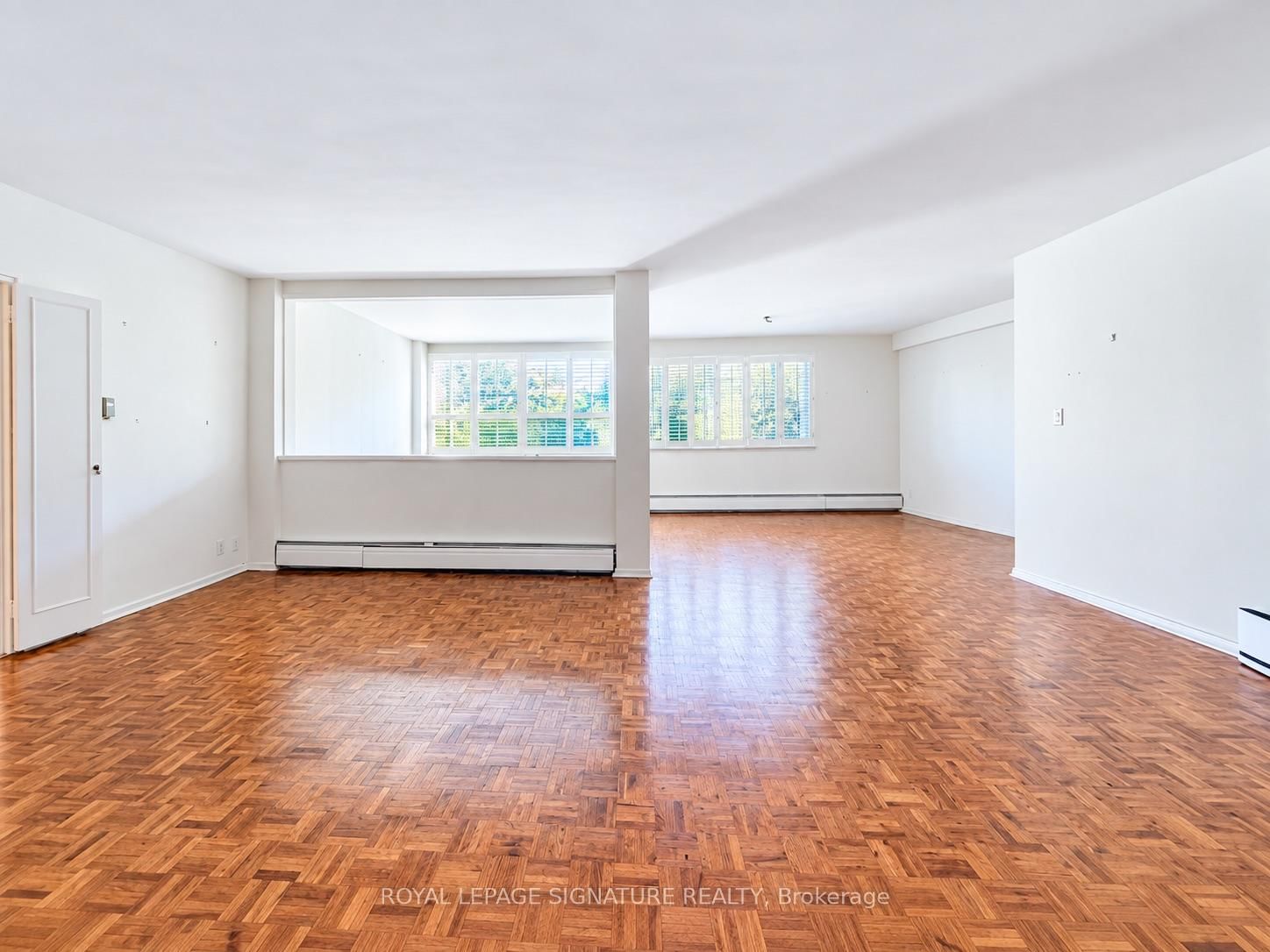 401-9 Deer Park Cres, Toronto, view 4