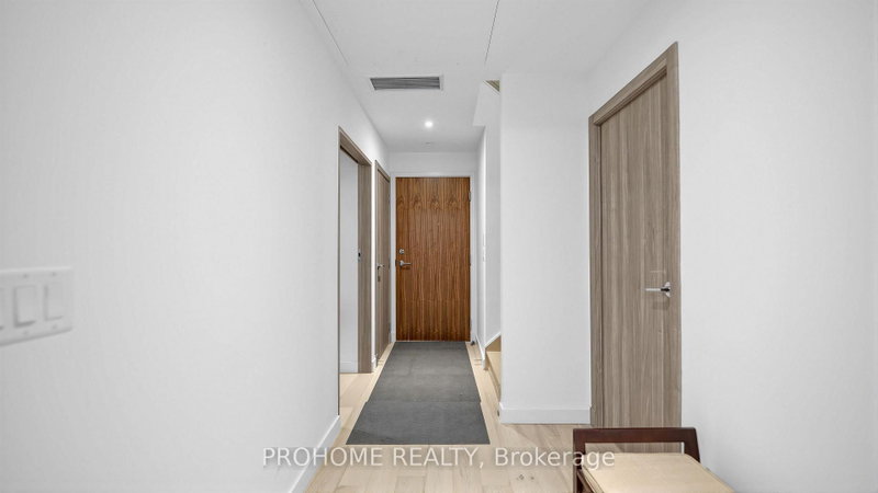 111 - 27 McMahon Drive