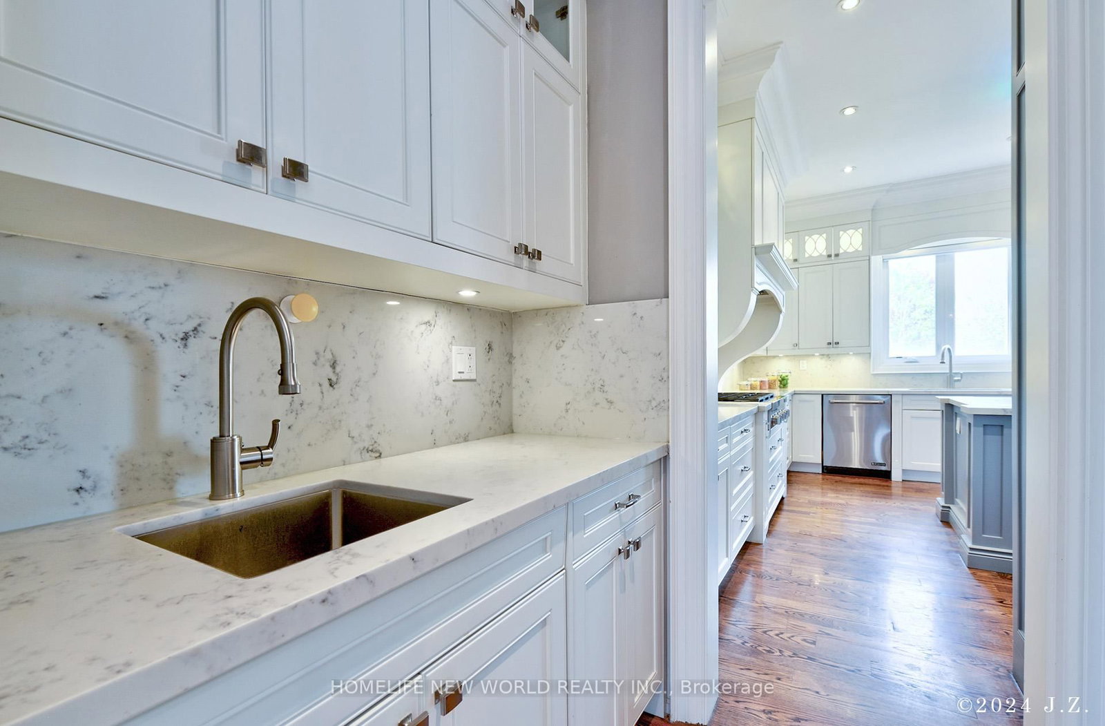 120 Homewood Avenue • Toronto, ON photo 19