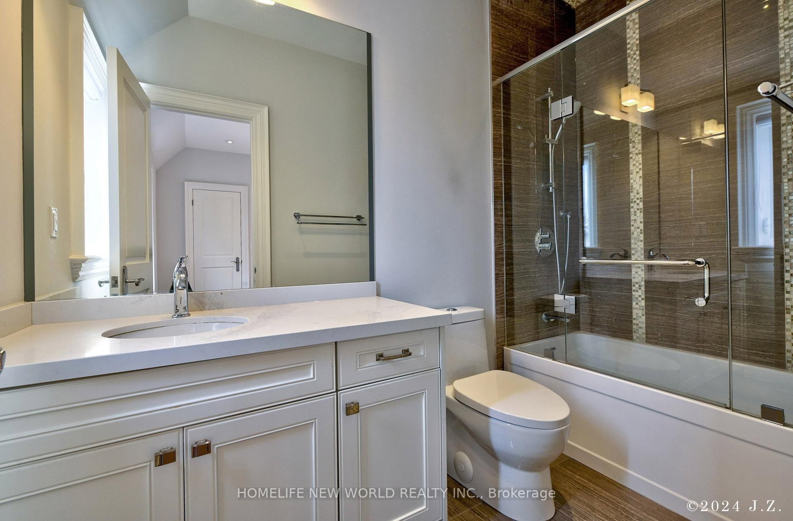 120 Homewood Avenue • Toronto, ON photo 30