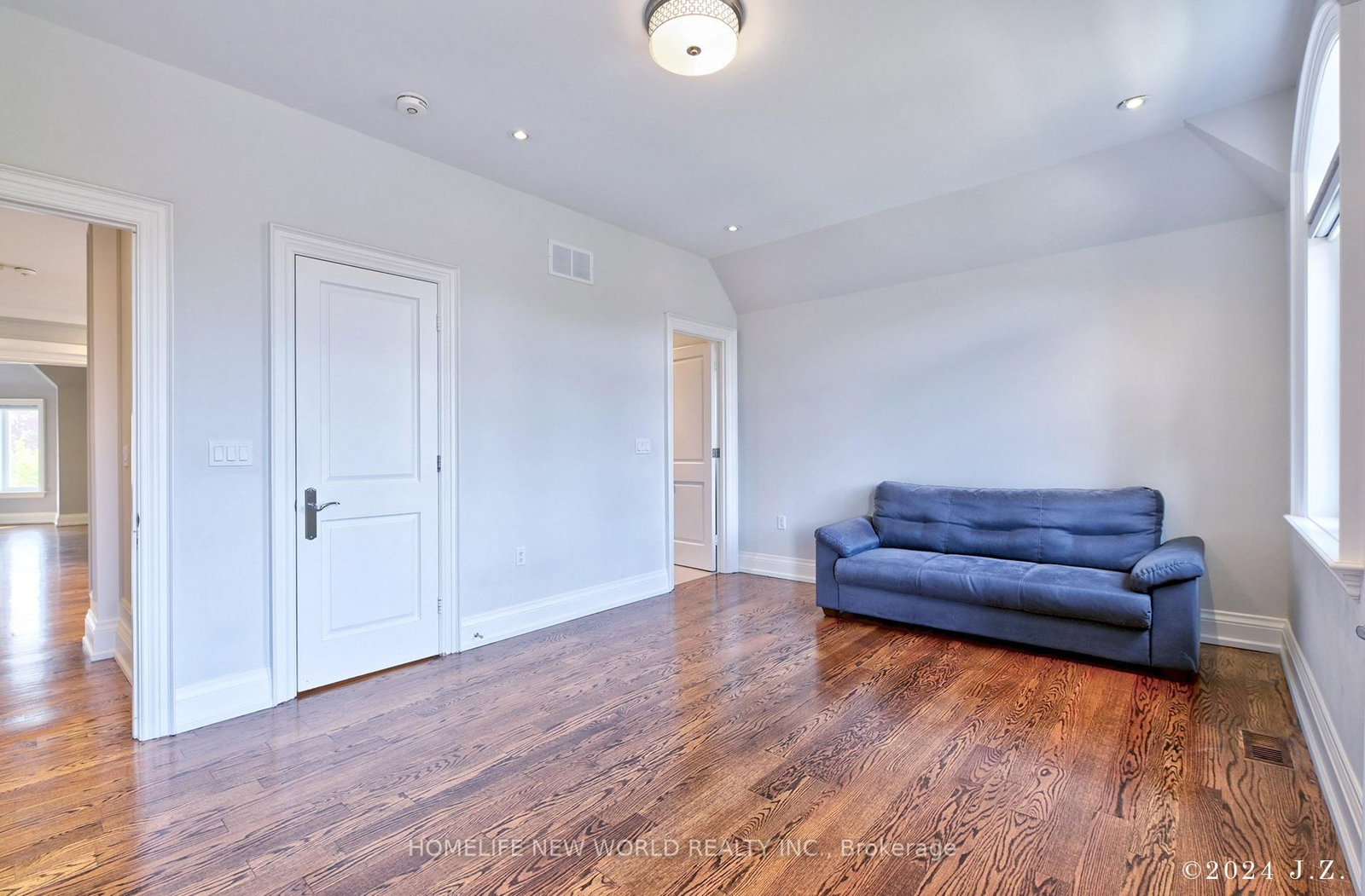 120 Homewood Avenue • Toronto, ON photo 34