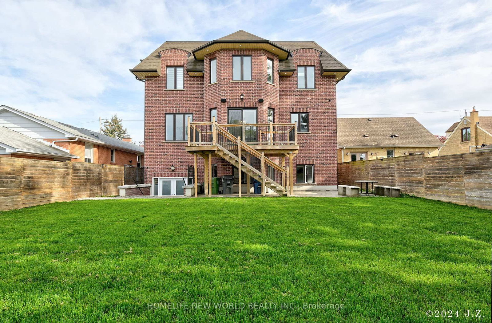 120 Homewood Avenue • Toronto, ON photo 48