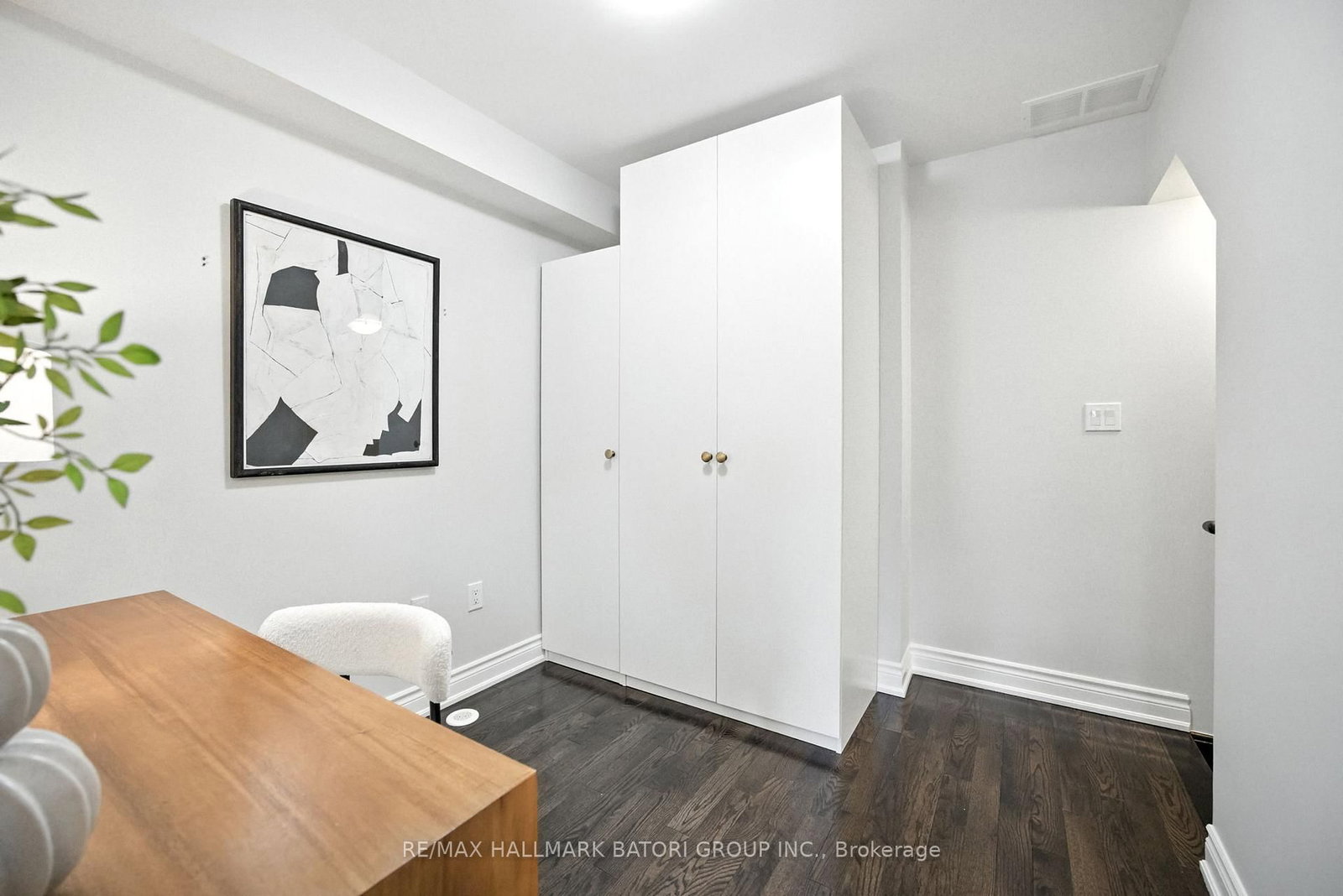 2110 Bayview Avenue • Toronto, ON photo 15