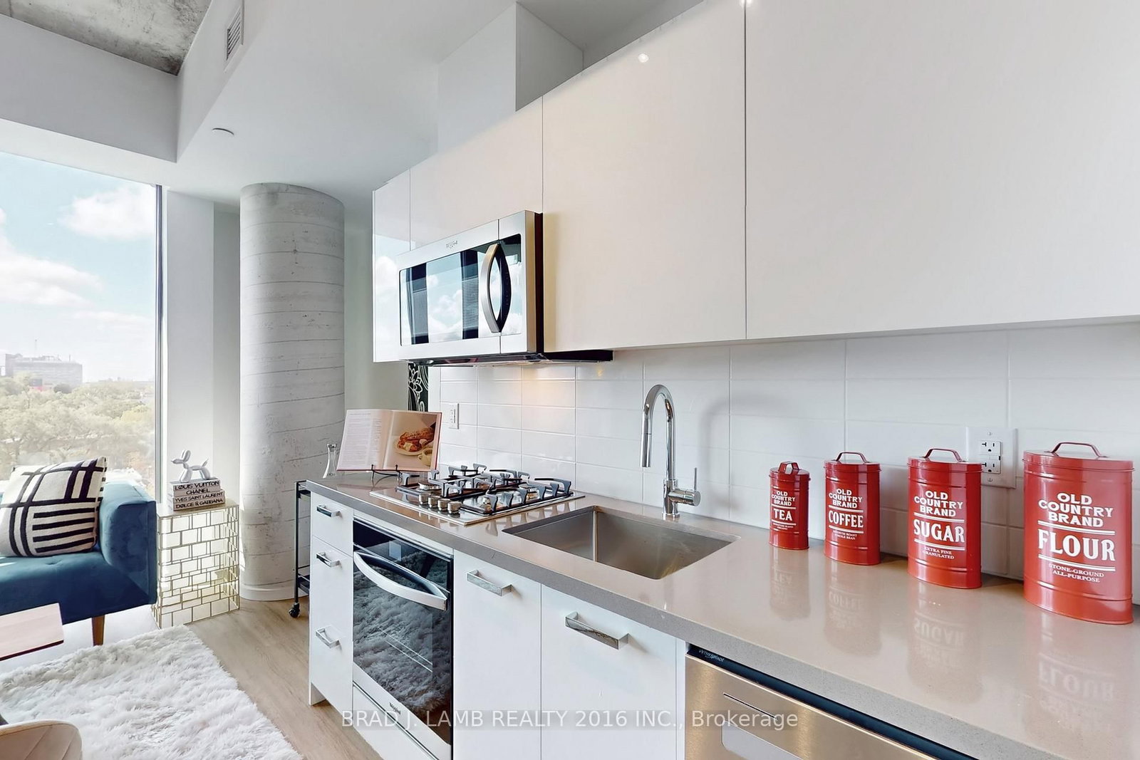 195 McCaul Street • #705 • Toronto, ON photo 16