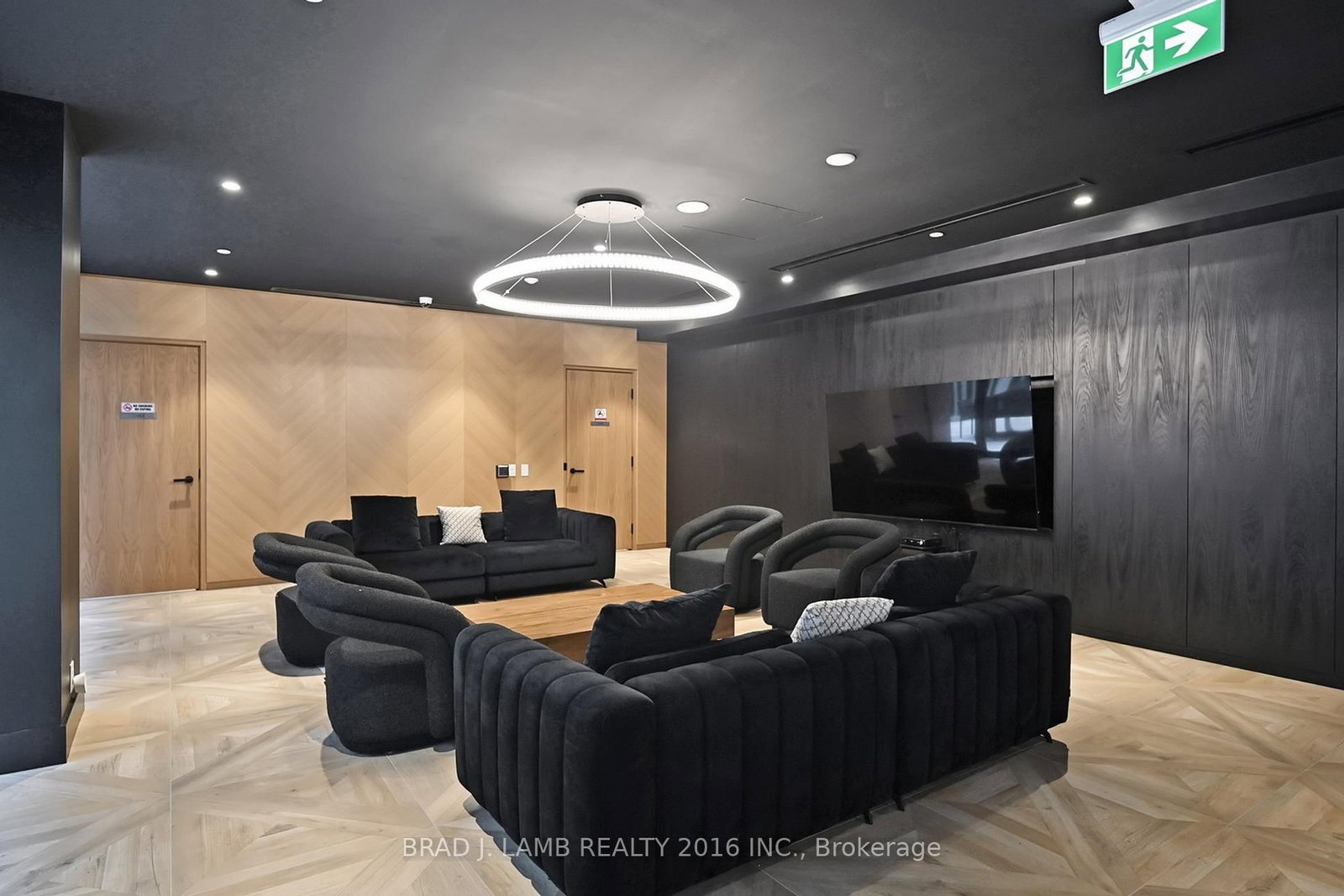 195 McCaul Street • #705 • Toronto, ON photo 43