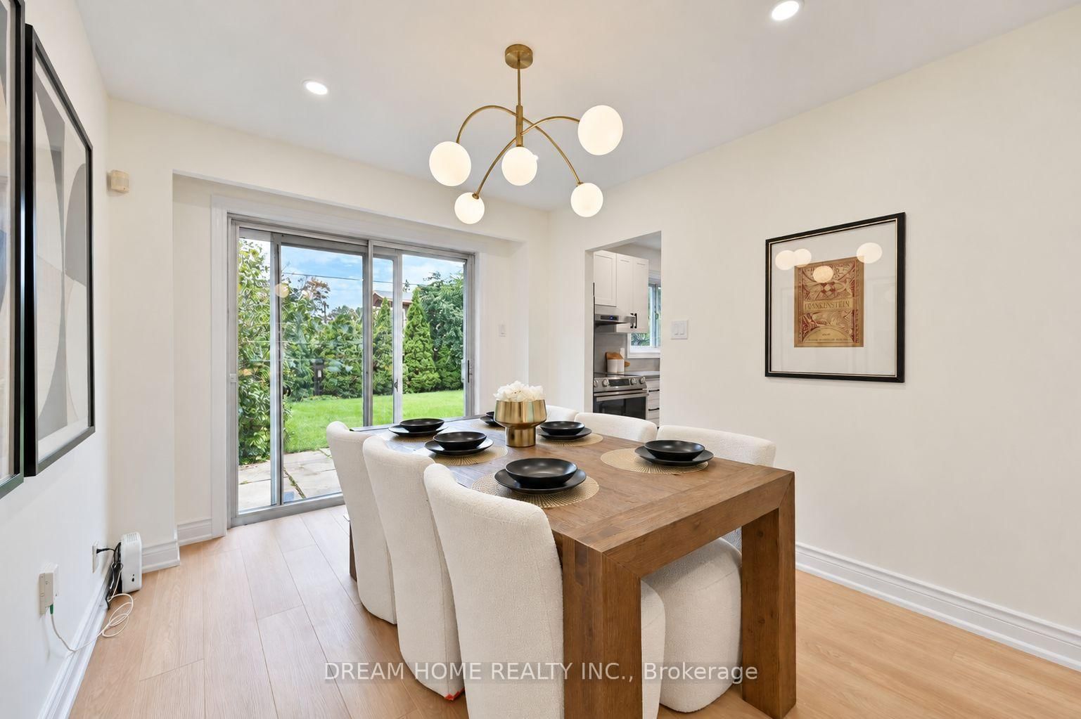 47 Clareville Crescent • Toronto, ON photo 22