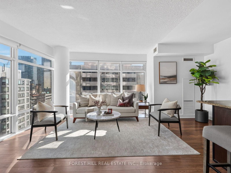 1611 - 2191 Yonge Street