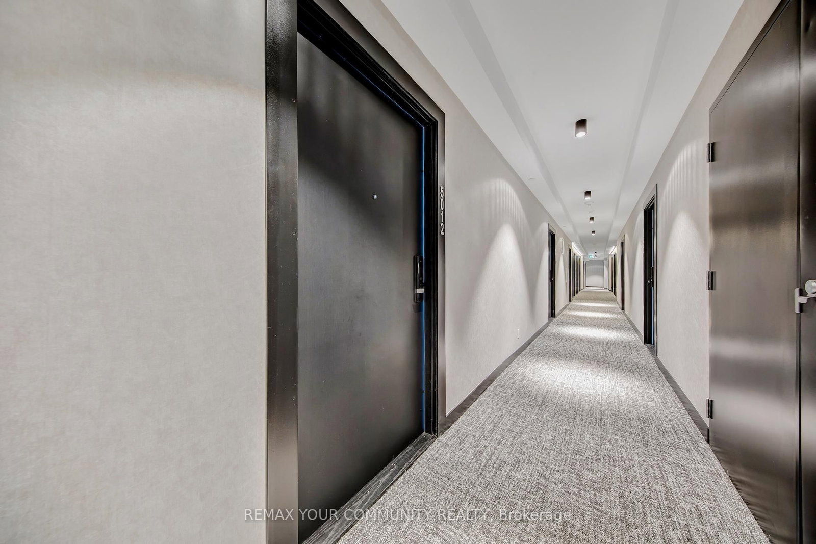 88 Queen St. East Street • #5012 • Toronto, ON photo 23