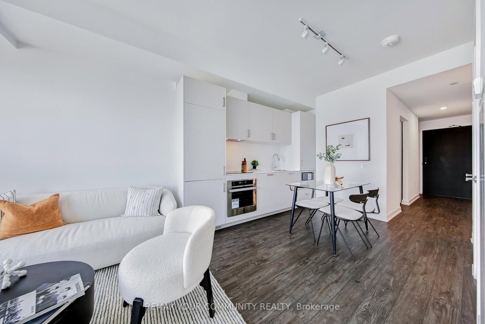 88 Queen St. East Street • #5012 • Toronto, ON photo 9