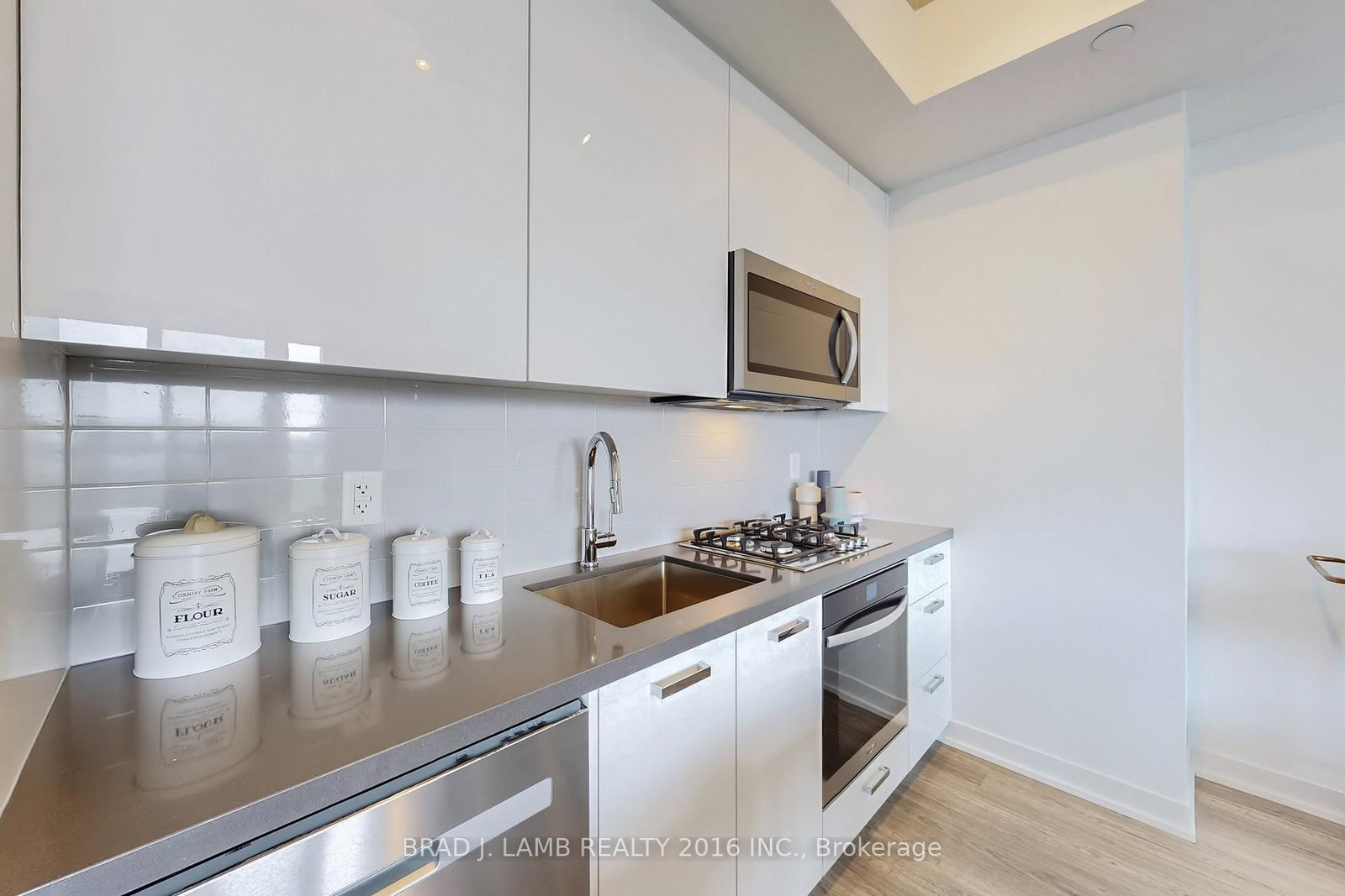 195 McCaul Street • #1011 • Toronto, ON photo 10