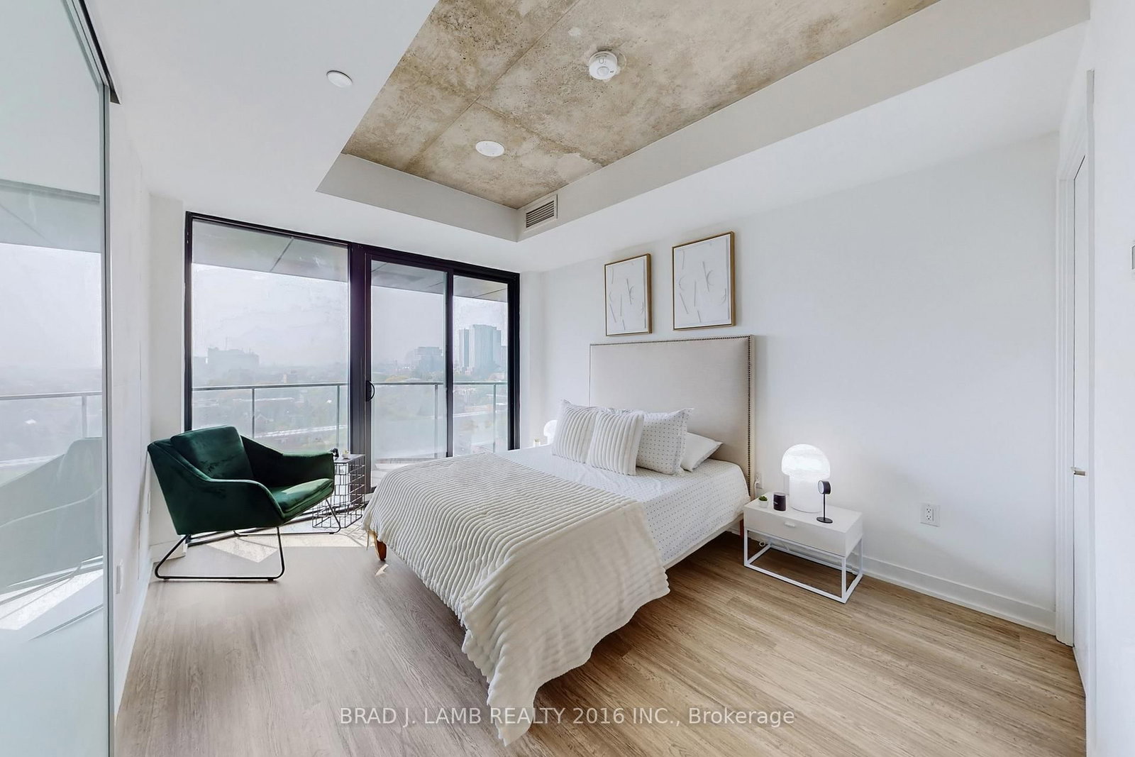 195 McCaul Street • #1011 • Toronto, ON photo 17