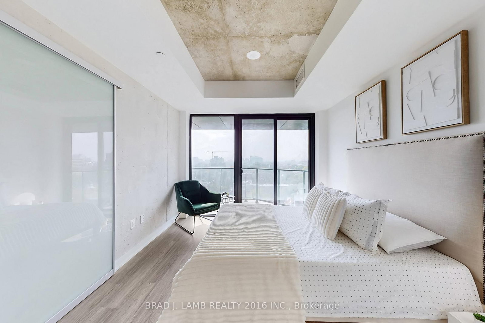 195 McCaul Street • #1011 • Toronto, ON photo 18