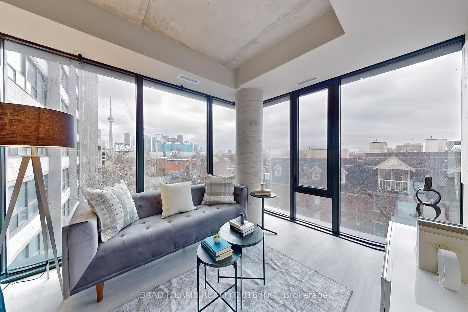 195 McCaul Street • #518 • Toronto, ON photo 5