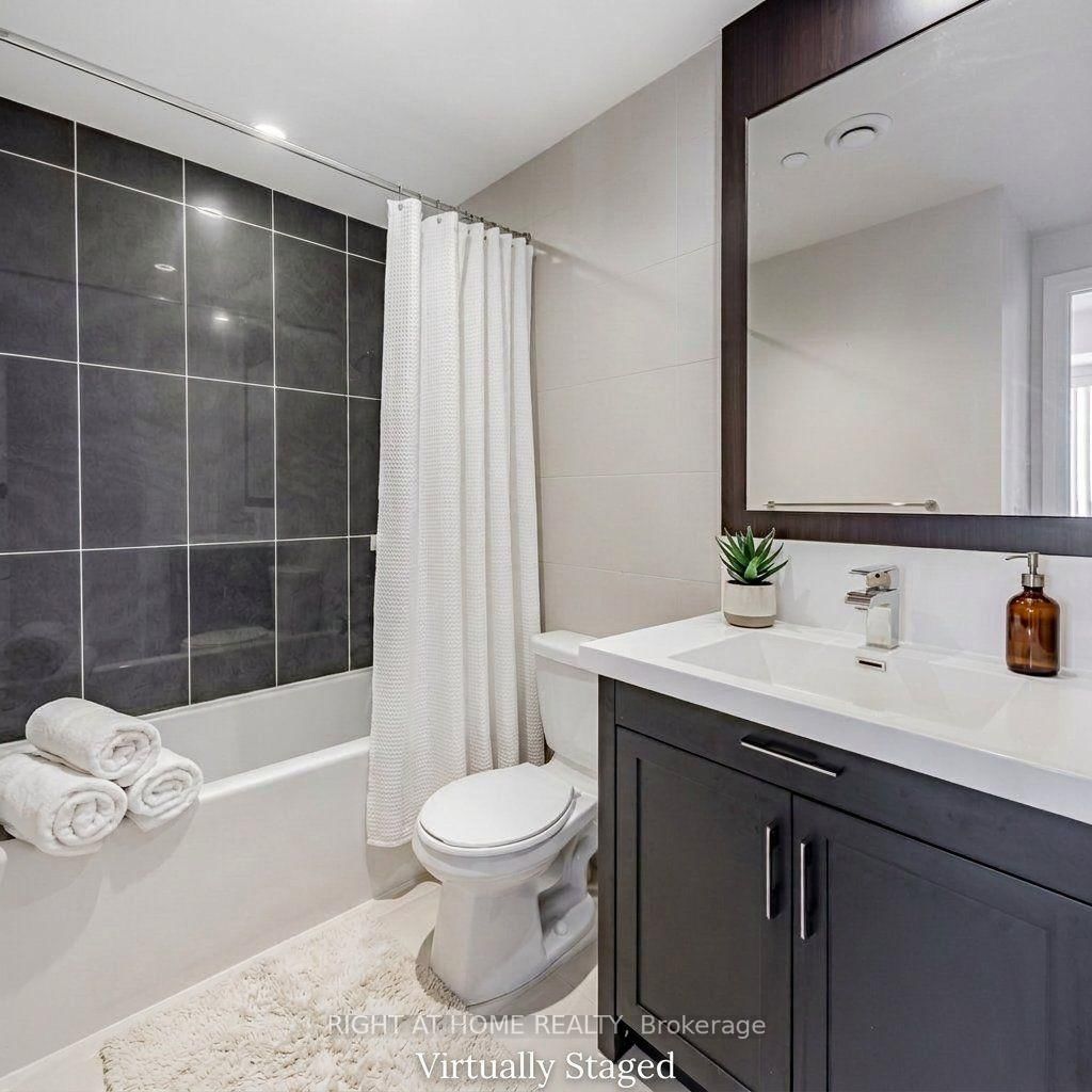 120 Harrison Garden Blvd Boulevard • #521 • Toronto, ON photo 9