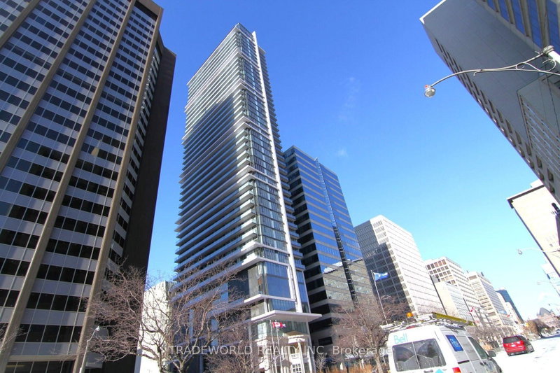 2802 - 426 University Avenue