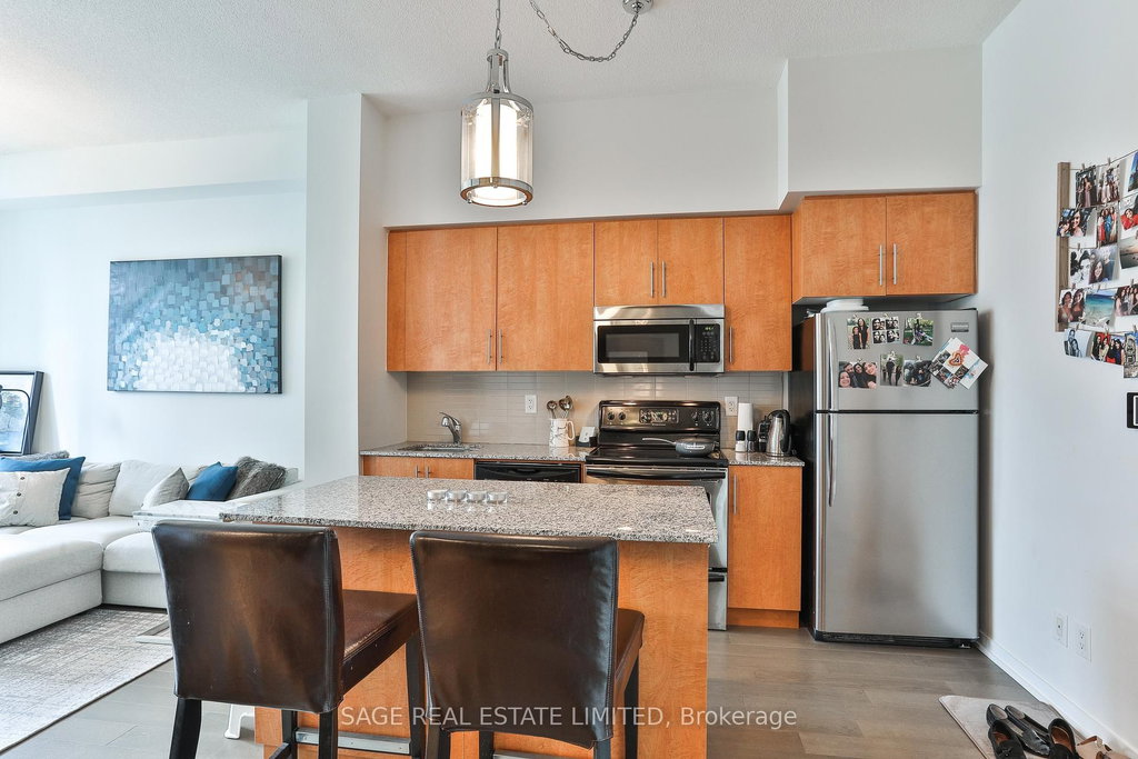 2808 - 55 Bremner Boulevard E 5