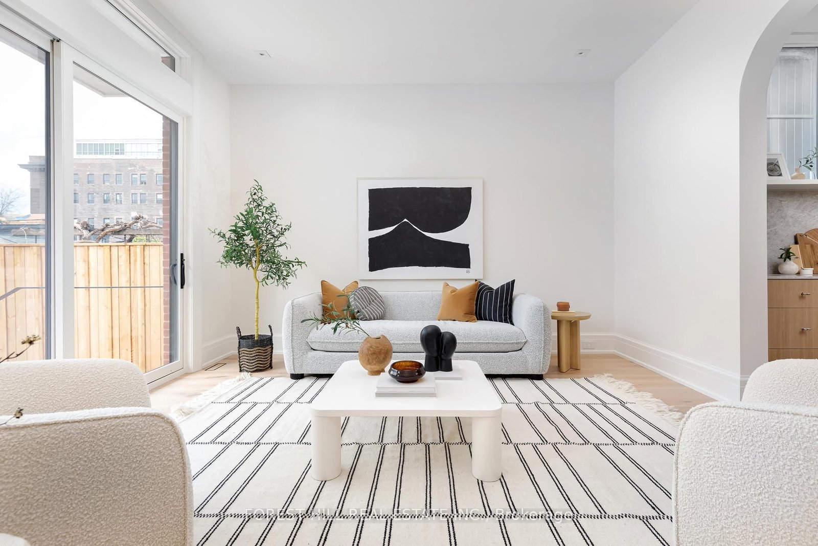 61 Foxley Street • Toronto, ON photo 22