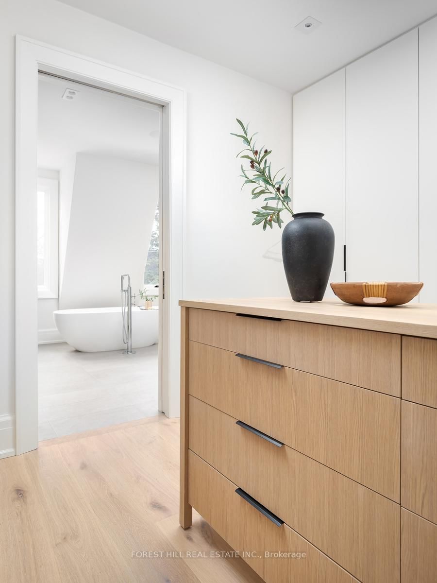 61 Foxley Street • Toronto, ON photo 40