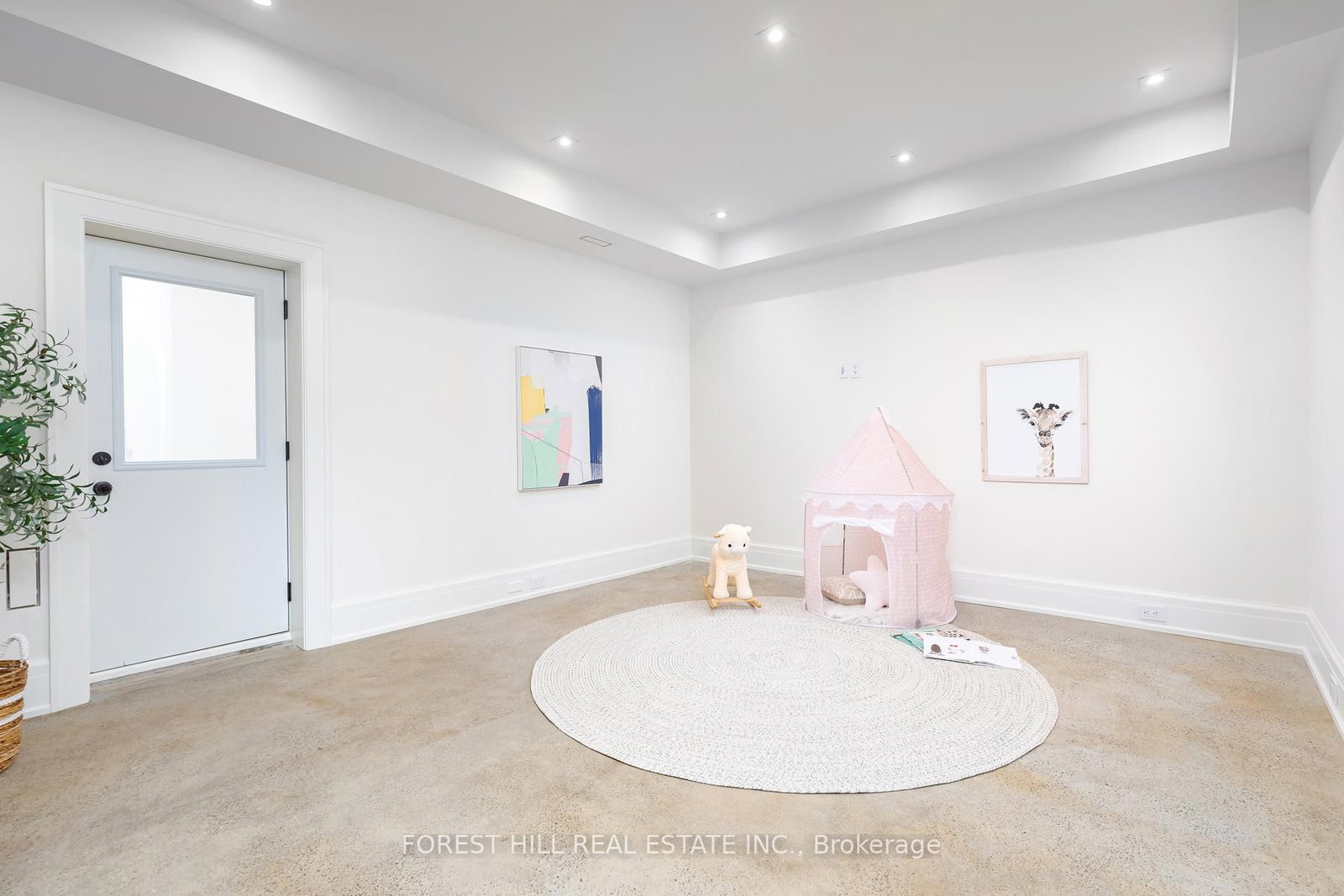 61 Foxley Street • Toronto, ON photo 46