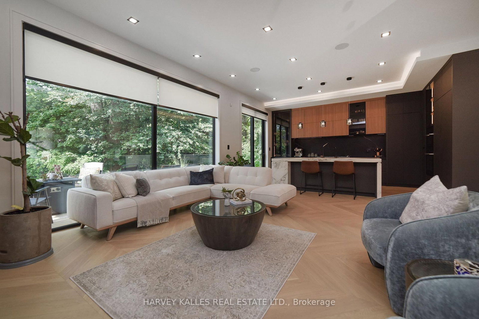 110 Mona Drive • Toronto, ON photo 17
