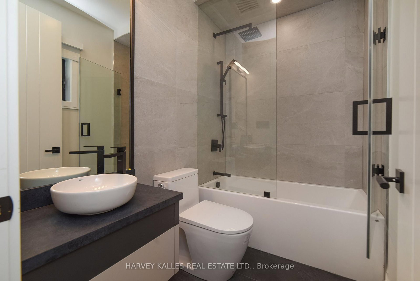 110 Mona Drive • Toronto, ON photo 35