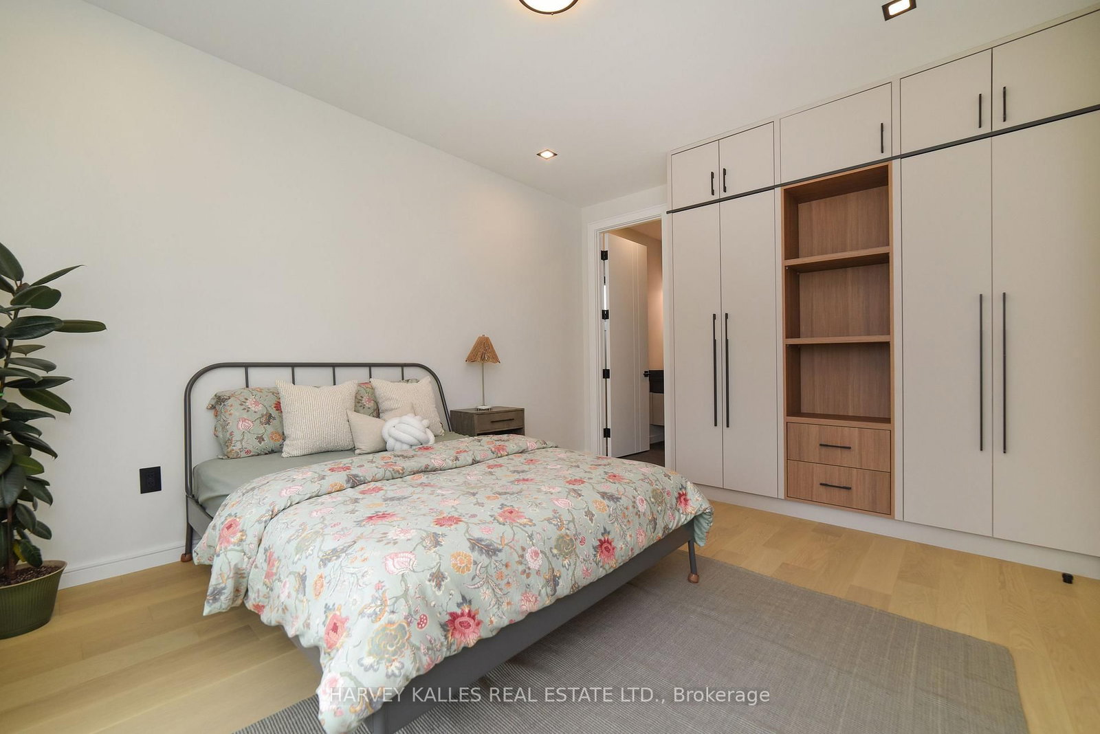 110 Mona Drive • Toronto, ON photo 40