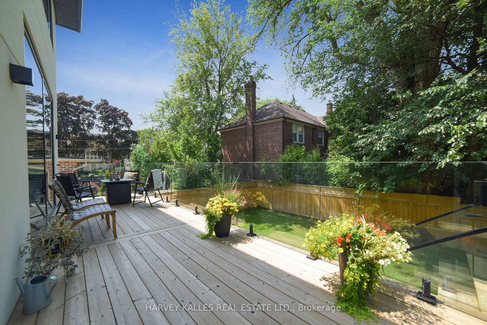 110 Mona Drive • Toronto, ON photo 48