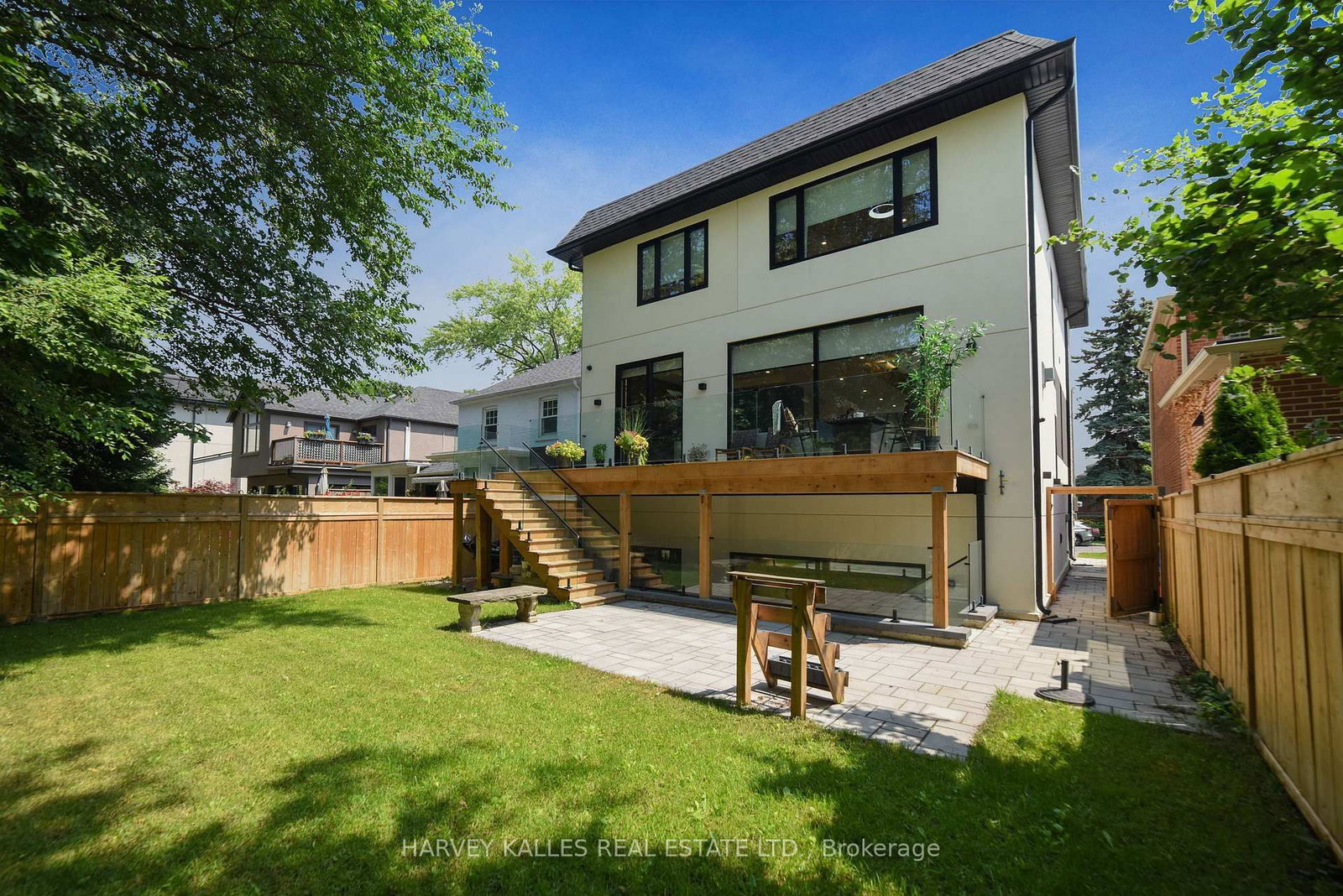 110 Mona Drive • Toronto, ON photo 50