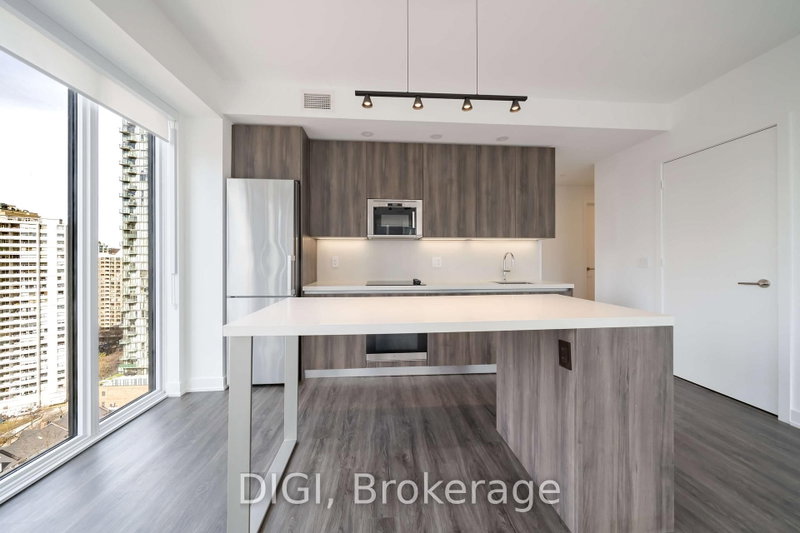 2807 - 8 Gloucester Street