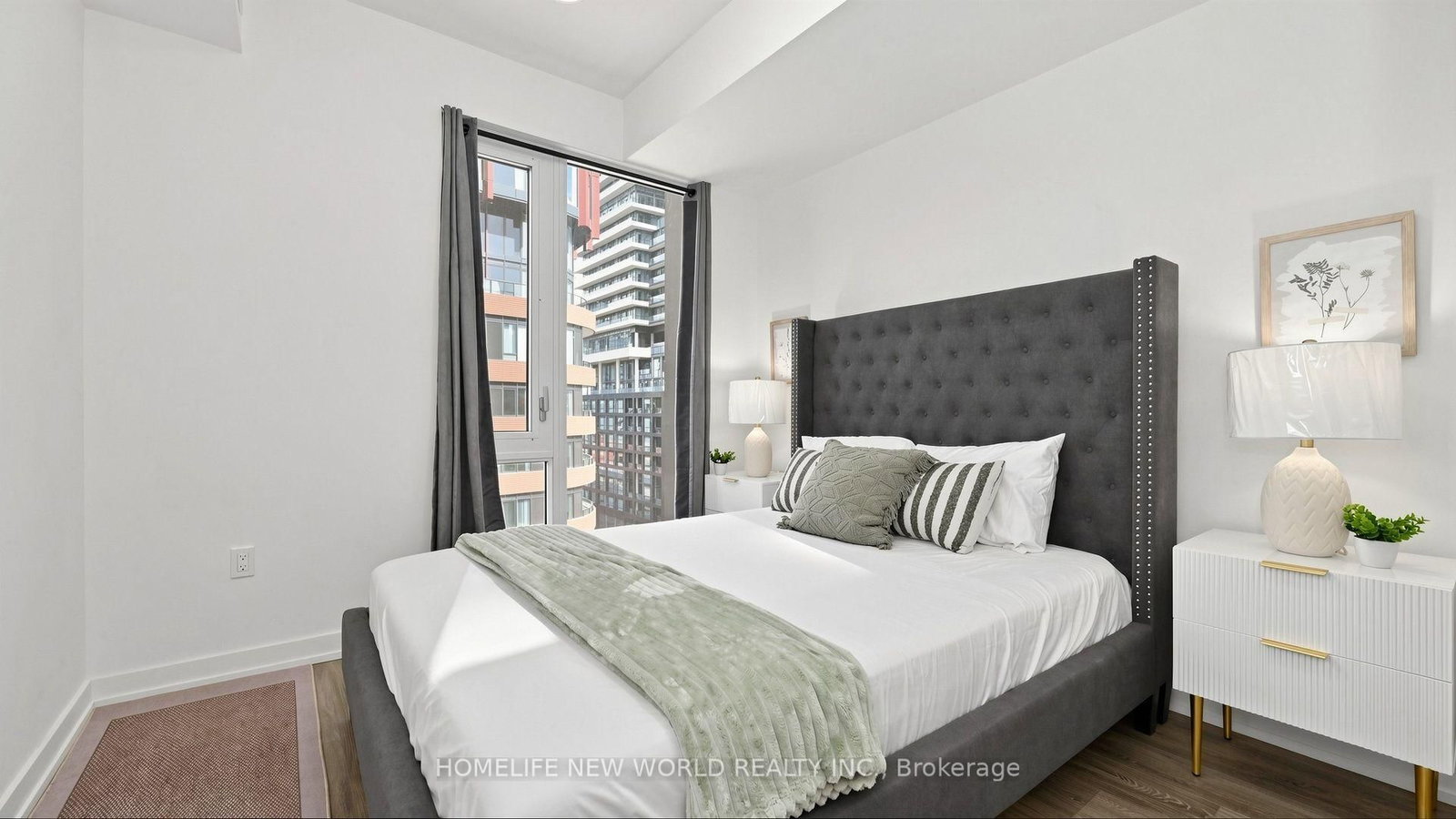 158 Front Street E • #813 • Toronto, ON photo 23