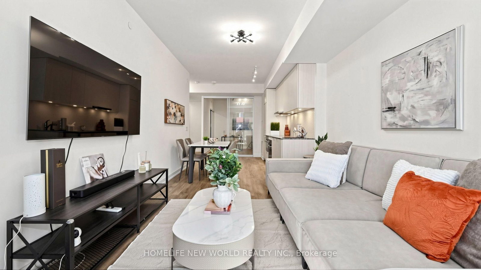 158 Front Street E • #813 • Toronto, ON photo 9