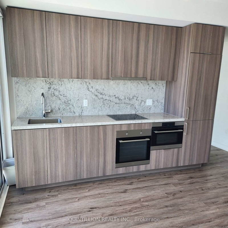 2606 - 15 Queens Quay