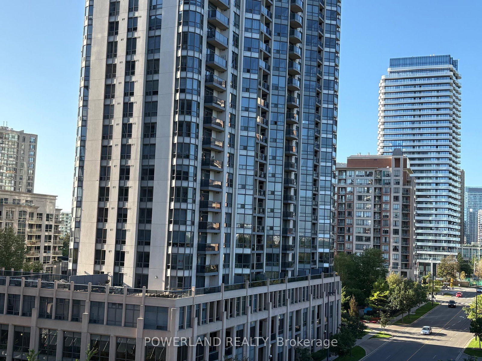 880 Grandview Way • #809 • Toronto, ON photo 10
